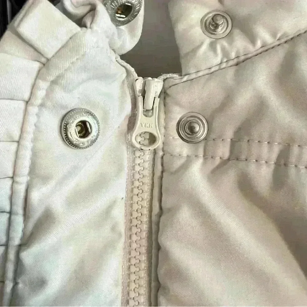 Janie and Jack Cream Zip Up Vest Size 12-24 months With Bow Detail on Back